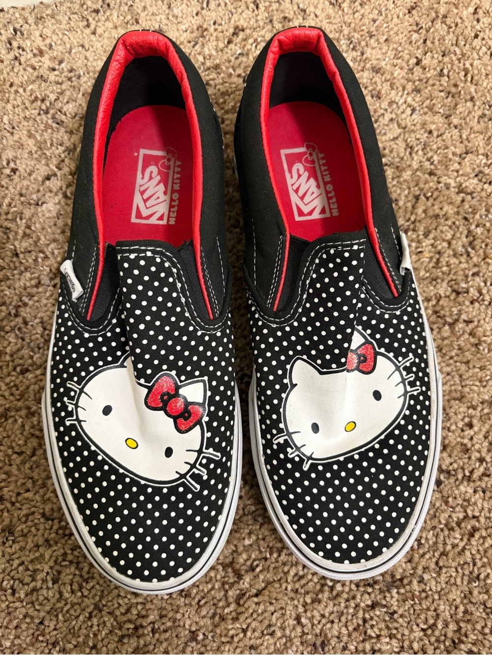 Vans Classic Slip-on Hello Kitty Polka Dot Sneakers Women's Size 8.5 - Picture 5 of 7